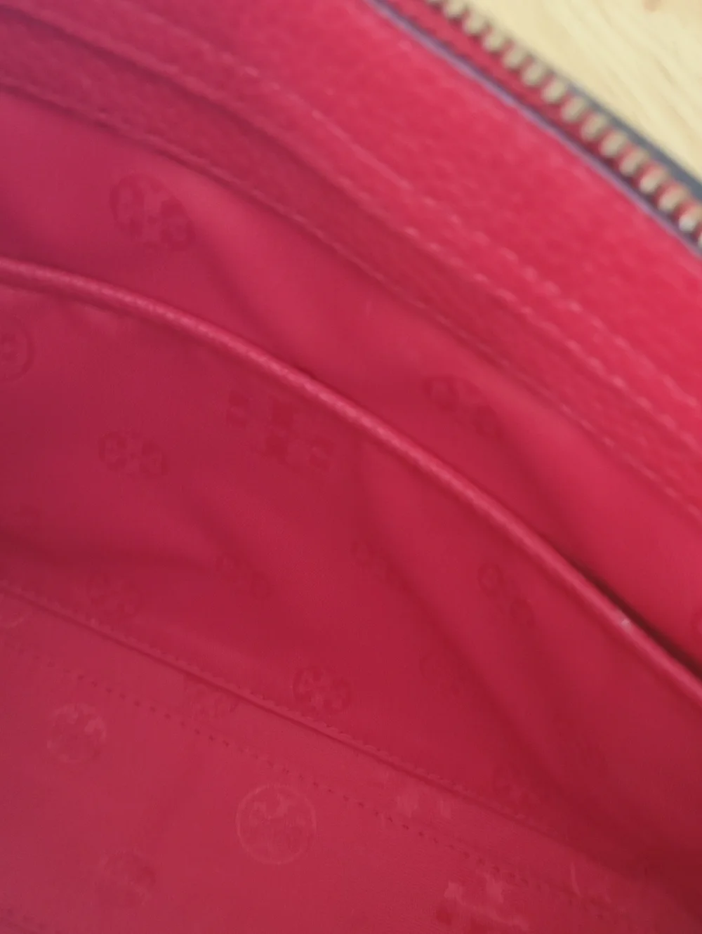 Tory Burch Blake Leather Crossbody Bag in Brilliant Red